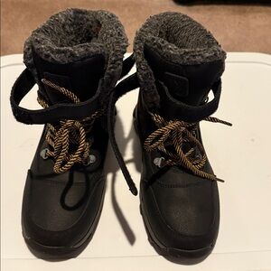 Cozy Black Kids Boots with Fleece Lining